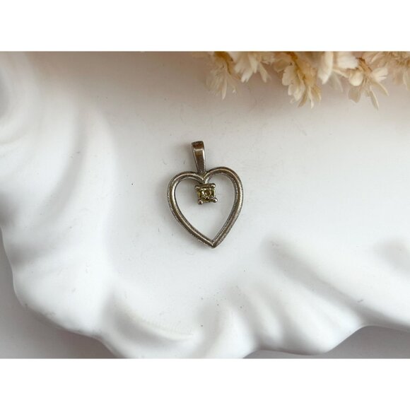 Heart Shaped CZ Accented Tiny Sterling Silver 925 Vintage Pendant | Charm - Picture 12 of 12